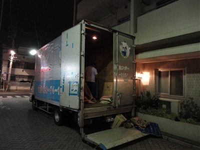 夜の引っ越し